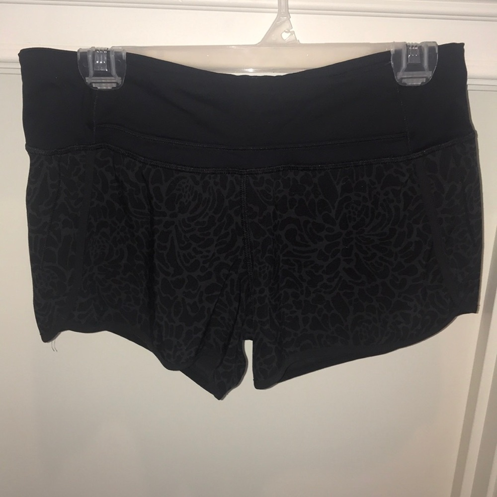 lululemon black shorts